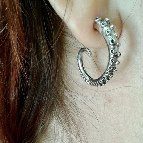 Nautical Gothic Kraken Silver toned Octopus Tentacle Hoop Earrings - Picture 3 of 6